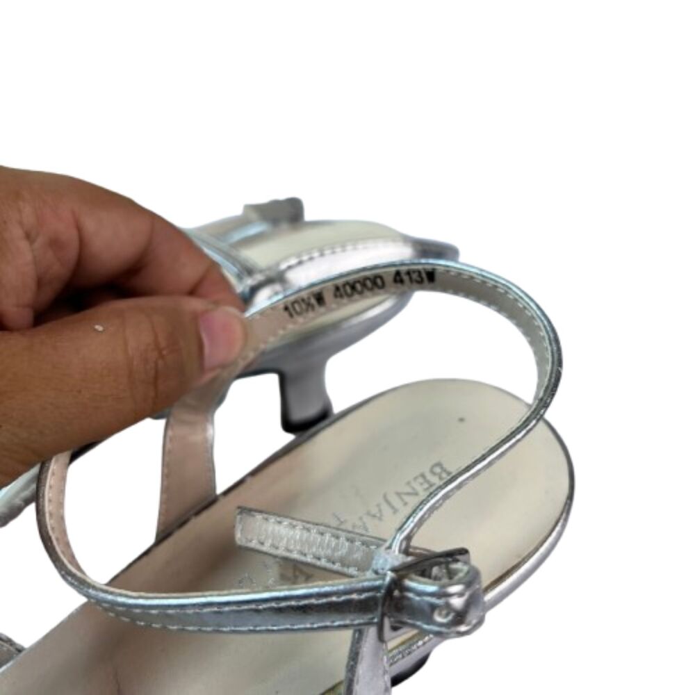 Benjamin Walk Touch Ups Silver Glitter Strappy Dress Sandals Size 10W - Picture 4 of 5